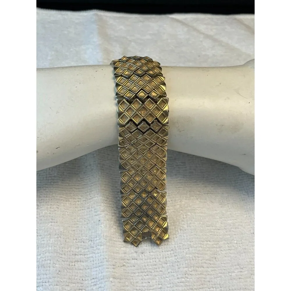 Hattie Carnegie Woven Panel Link Bangle Bracelet Signed-RARE-Vintage - Picture 3 of 7